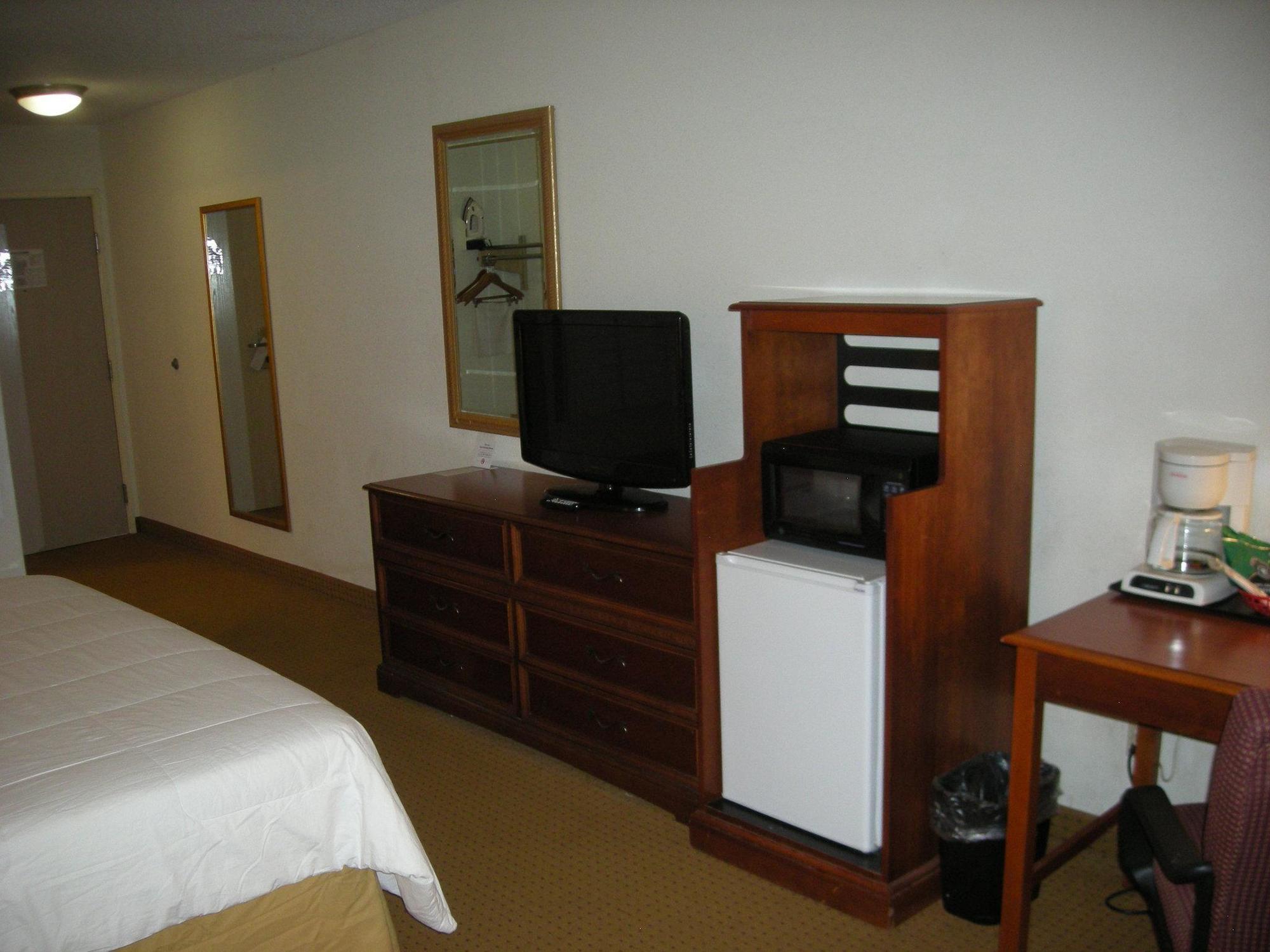 Red Roof Inn Evansville Stacer Ngoại thất bức ảnh